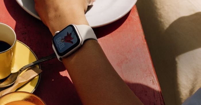 Apple Watch SE 3 are ecran durabil