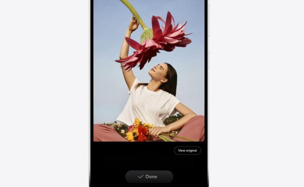 Transformă fotografiile obișnuite în opere de artă, datorită instrumentelor de editare AI integrate pe Samsung Galaxy S24 FE 5G Dual SIM S721.