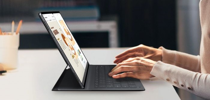 husa samsung galaxy tab 11 ultra keyboard slim ofera productivitate de laptop