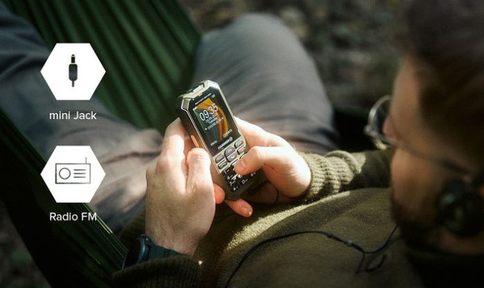 myPhone Hammer 6 LTE Military Edition jack