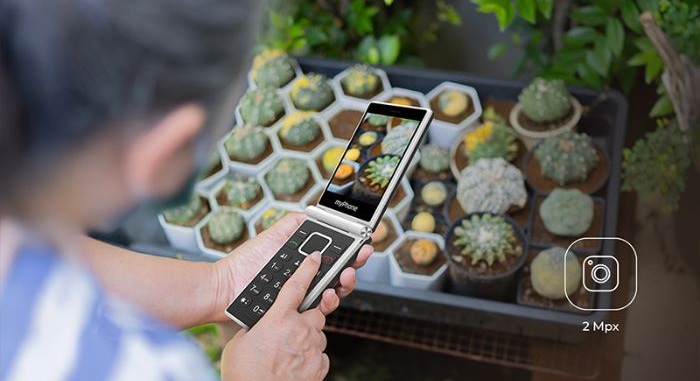 myPhone Tango 2 Flip LTE are camera foto