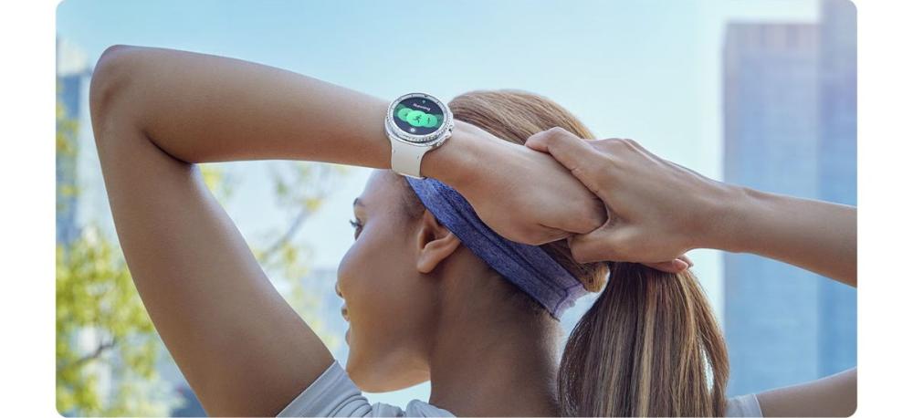 Cureaua Sport Samsung Galaxy Watch8 / Watch8 Classic este potrivită pentru alergare, ciclism, înot sau yoga.