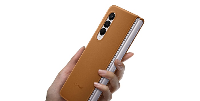 samsung-galaxy-fold3-husa-piele-EFVF926LAEGWW-hold