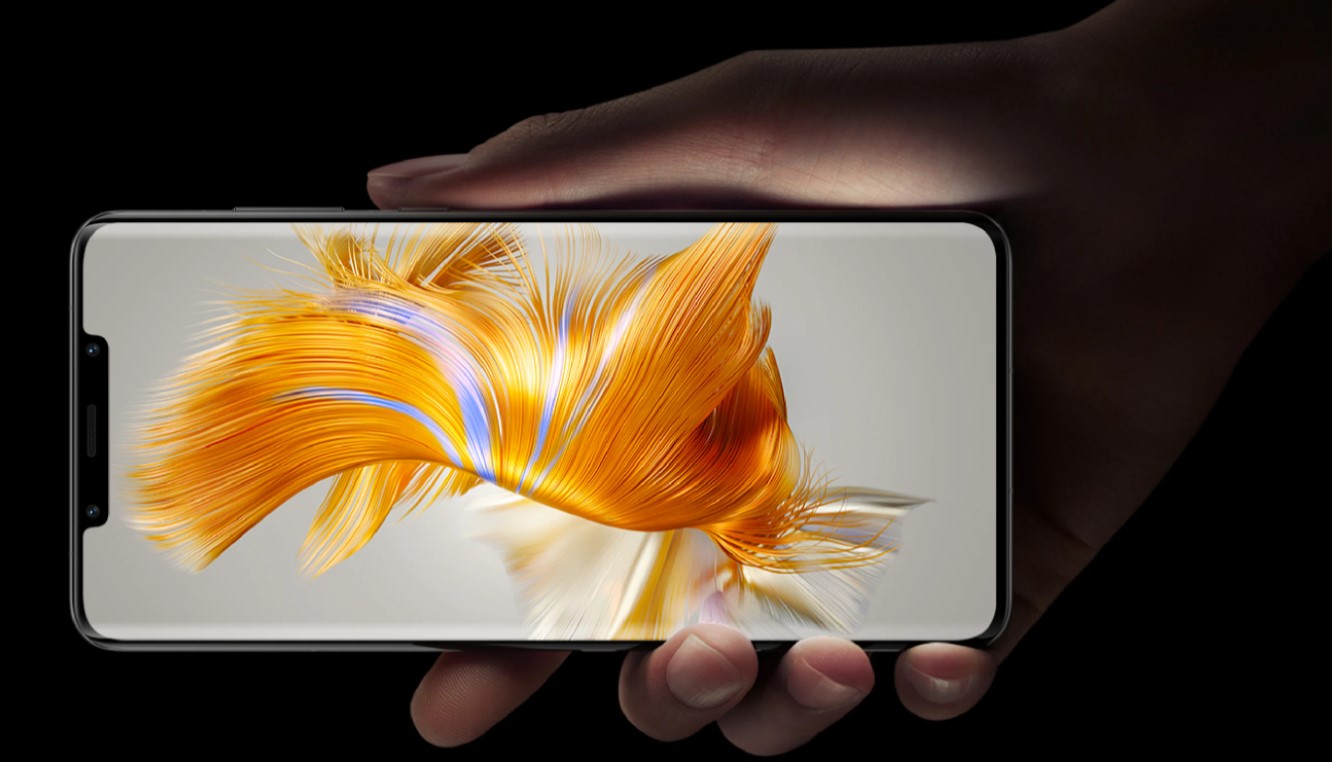 ecran curbat si culori calibrate telefon huawei mate50 pro